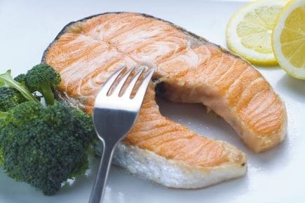 Gourmetkokk tar oppdrett i forsvar