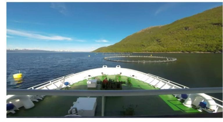 “Rosteins” seilas Finnmark-Møre minutt for minutt
