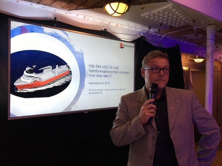 Ny rapport: Laksetransport sjøveien kan redusere klimagassutslipp med over 70 prosent