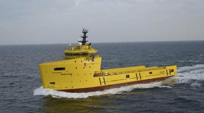 Dette offshoreskipet har ligget stille uten oppdrag i fire år. Nå skal det bygges om til en fôrbåt