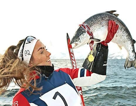 Elise vant tur til Singapore