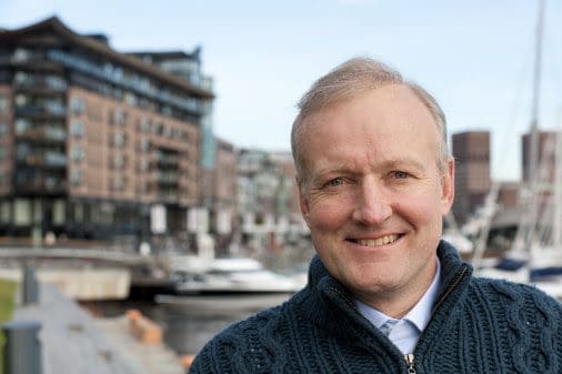 Ruller ut fôr basert på mikroalger