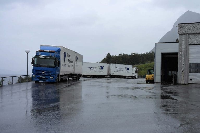 Norges Lastebileierforbund frykter konkursras etter prissjokk på diesel