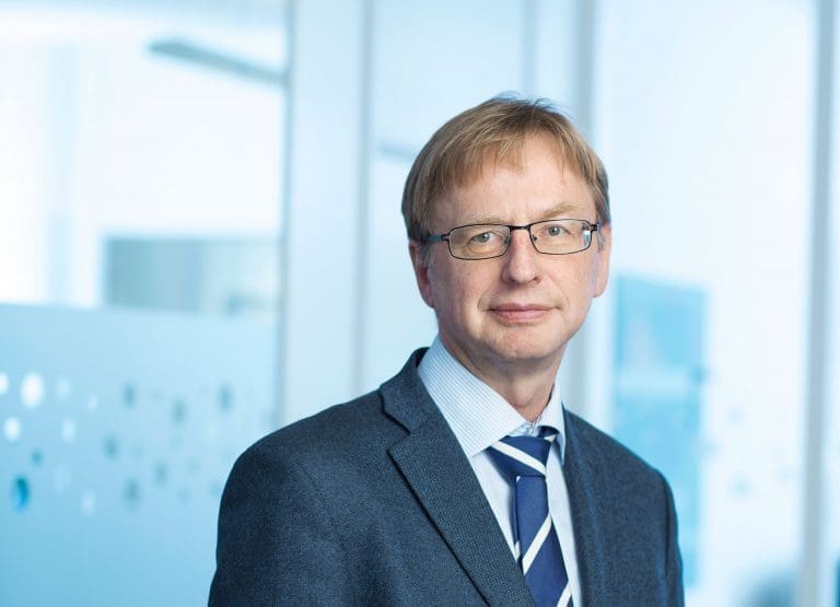 Geir Molvik gir seg som Cermaq-sjef. Han erstattes av Steven Rafferty