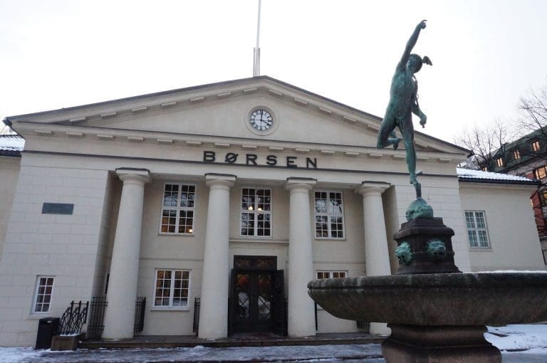 Lakseaksjene til værs på skattelekkasje