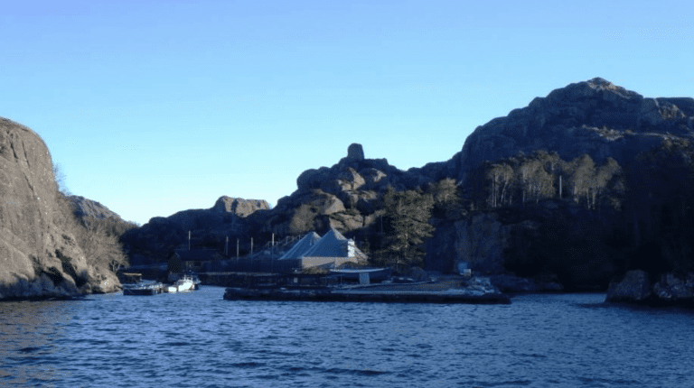 Eide Fjordbruk kjøper smoltanlegg i Solund