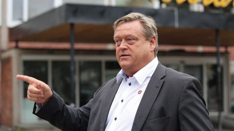 Strengere regler for bruk av lusemidler