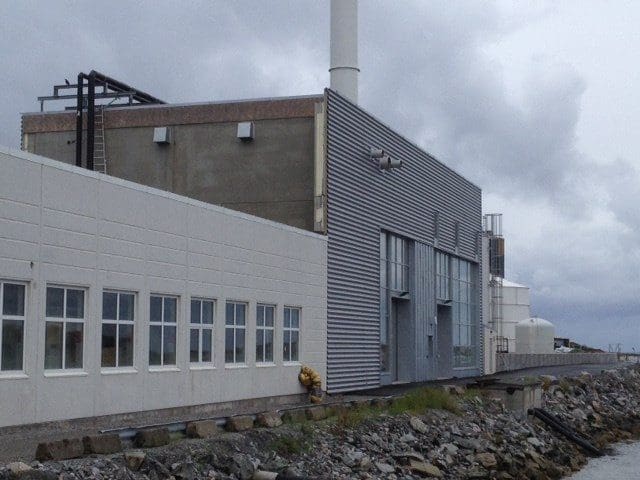 Nutrimar trues med millionbot etter klager på vond lukt fra selskapets fabrikk på Frøya