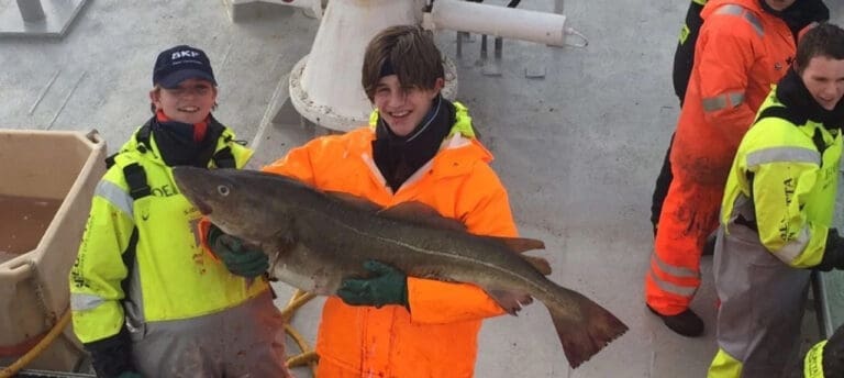 Stadig flere søker til havbruk, men ungdom i Austevoll foretrekker storfangsten i Lofoten