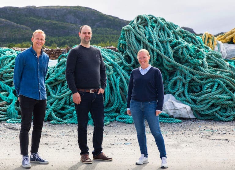 Stadig mer havbruksplast og tauverk blir resirkulert – Oceanize dobler kapasiteten