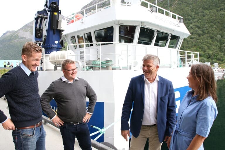 Nye servicefartøy vil gi utslippskutt, men Frøy vil ha med regjeringen på plan for utbygging av infrastruktur