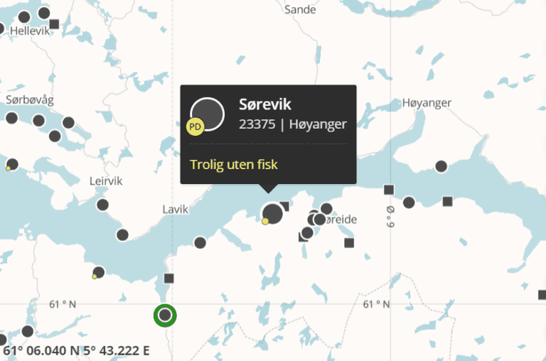 To lukkede merder havarerte, og forårsaket utslipp av inntil 400 liter diesel i Sognefjorden