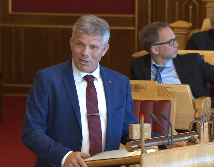 VG: Skjæran skiftes ut – mot sin vilje