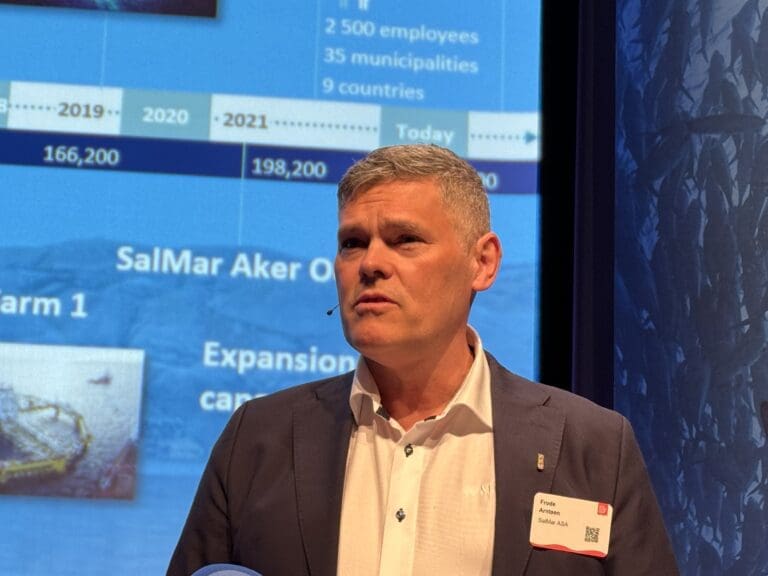 SalMar sikter på 378.000 tonn laks innen tre år – uten tunge nyinvesteringer