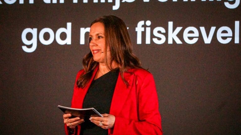 Fiskeriministeren: – Kan iverksette ulike tiltak for å redusere risikoen for tap av fisk