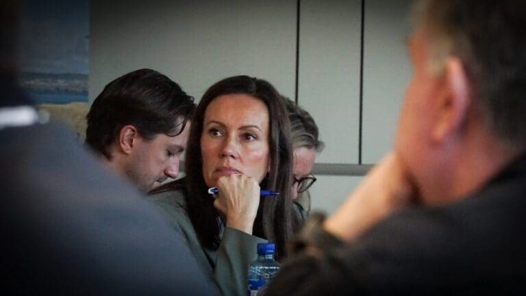 Fiskeriministeren: – I en slik situasjon vil for eksempel en luseavgift eller lusekvote kunne avvikles